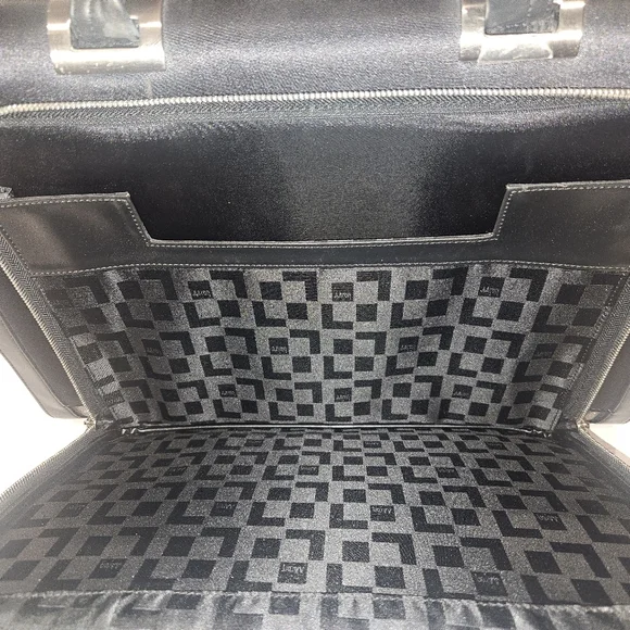 Aaron Irvin Black Microfiber and Leather Laptop Messenger Bag17 x 12.5 x 3.5